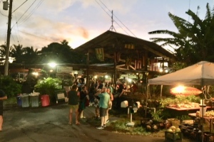 Uncle Roberts Night Market in Pahoa