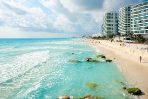 beaches in cancun